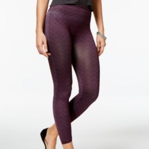 First Looks Geo Herringbone Seamless Skimmers